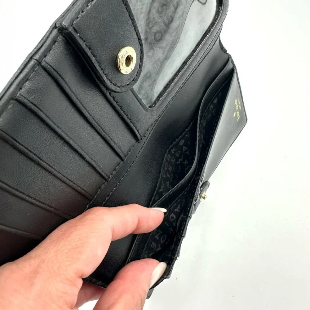💰SALE💰 Kate Spade Leather Polka Dot Slim Snap Bifold Wallet Black/Light Beige - Picture 11 of 14